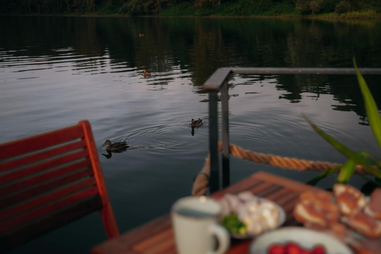 里托斯基挪威克 Aquachill Houseboat & Wellness酒店 外观 照片