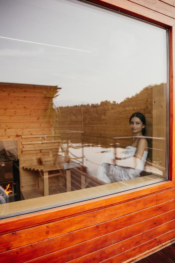 里托斯基挪威克 Aquachill Houseboat & Wellness酒店 外观 照片